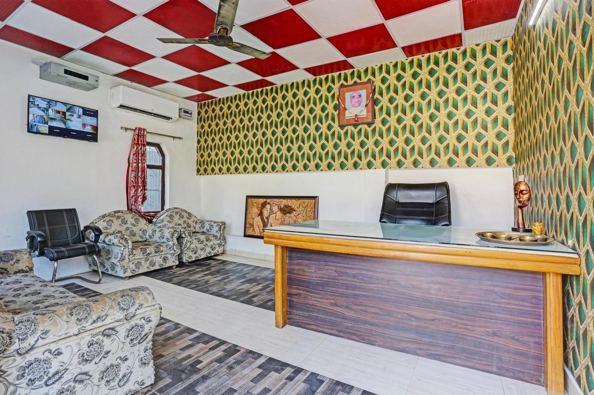 Hotel O Murliwala Wedding Palace And Resort Samalkha Exterior photo