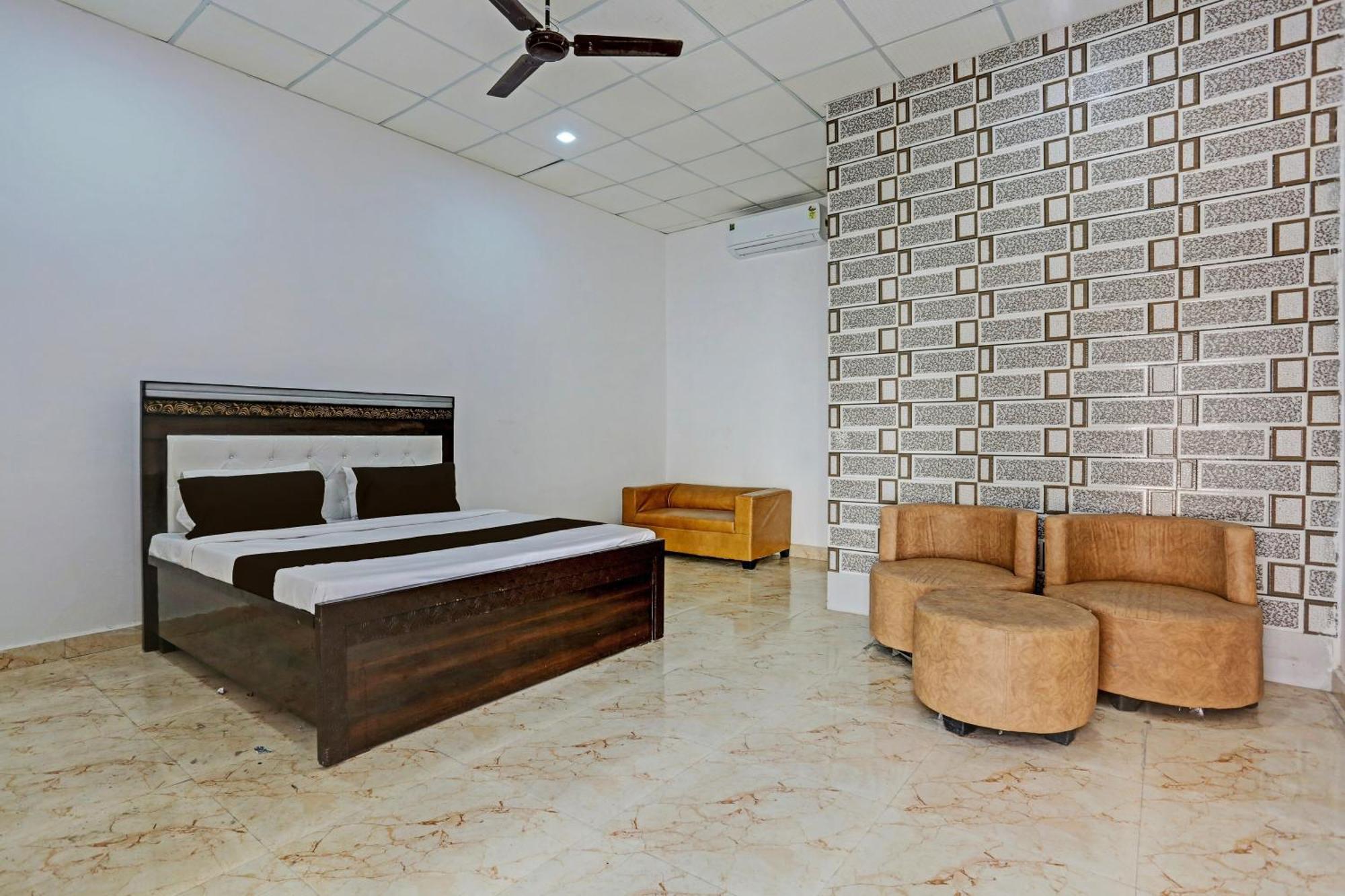 Hotel O Murliwala Wedding Palace And Resort Samalkha Exterior photo